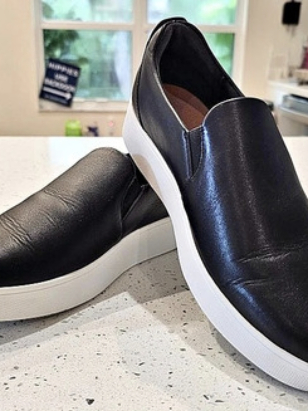 FitFlop Flowease Leather Slip-On Sneaker Black